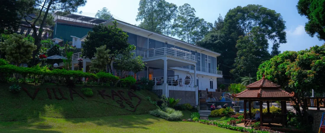 wisata dekat villa kaca 88